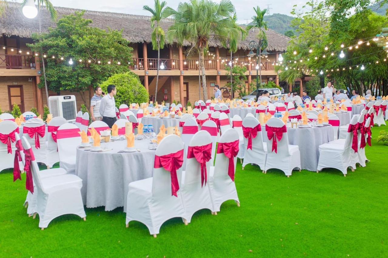 Hoa Binh Hotel Eksteriør billede