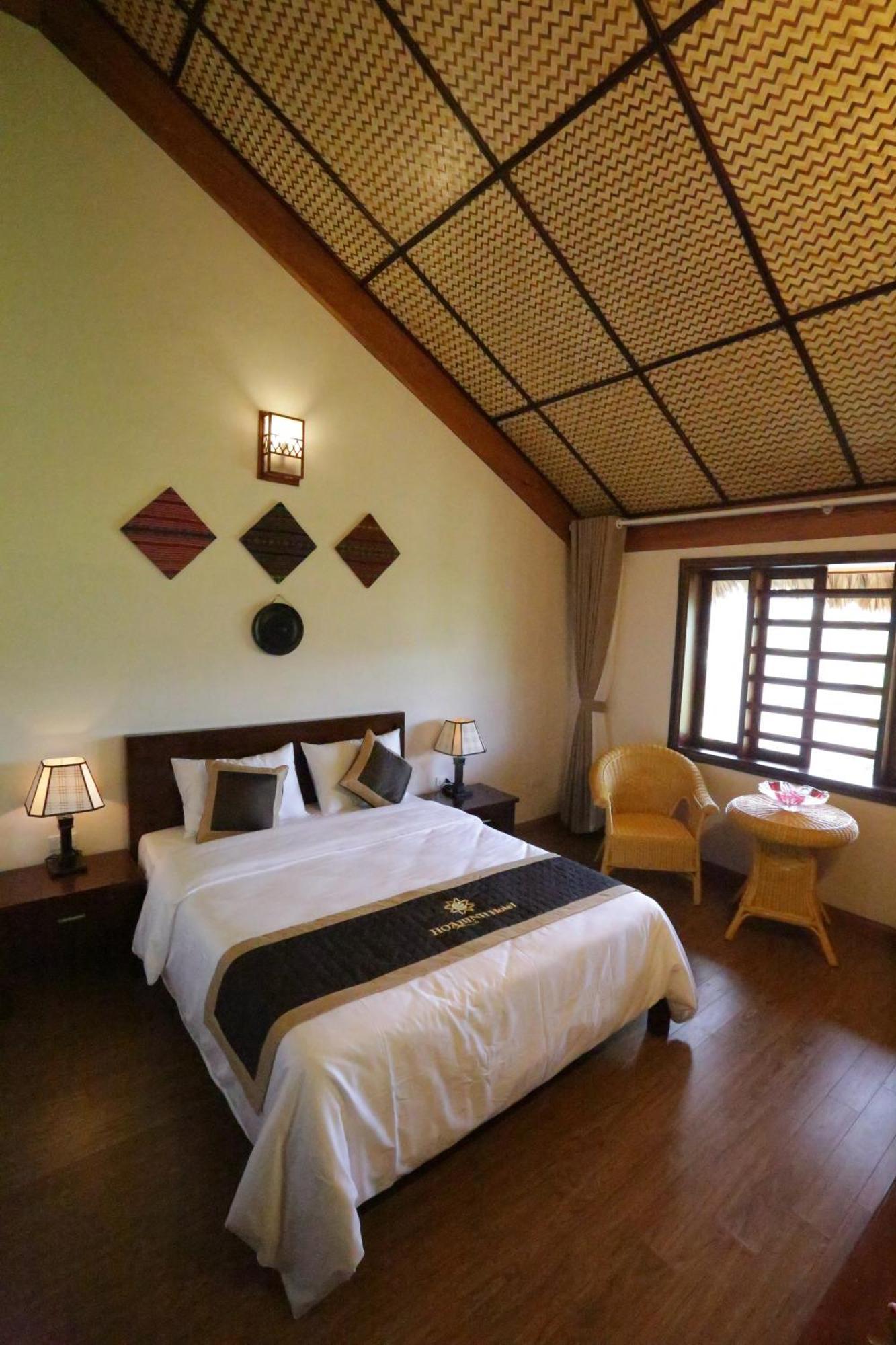 Hoa Binh Hotel Værelse billede