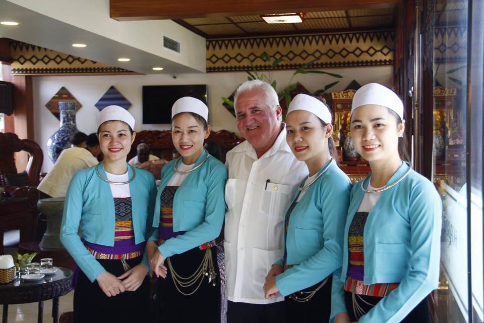 Hoa Binh Hotel Eksteriør billede