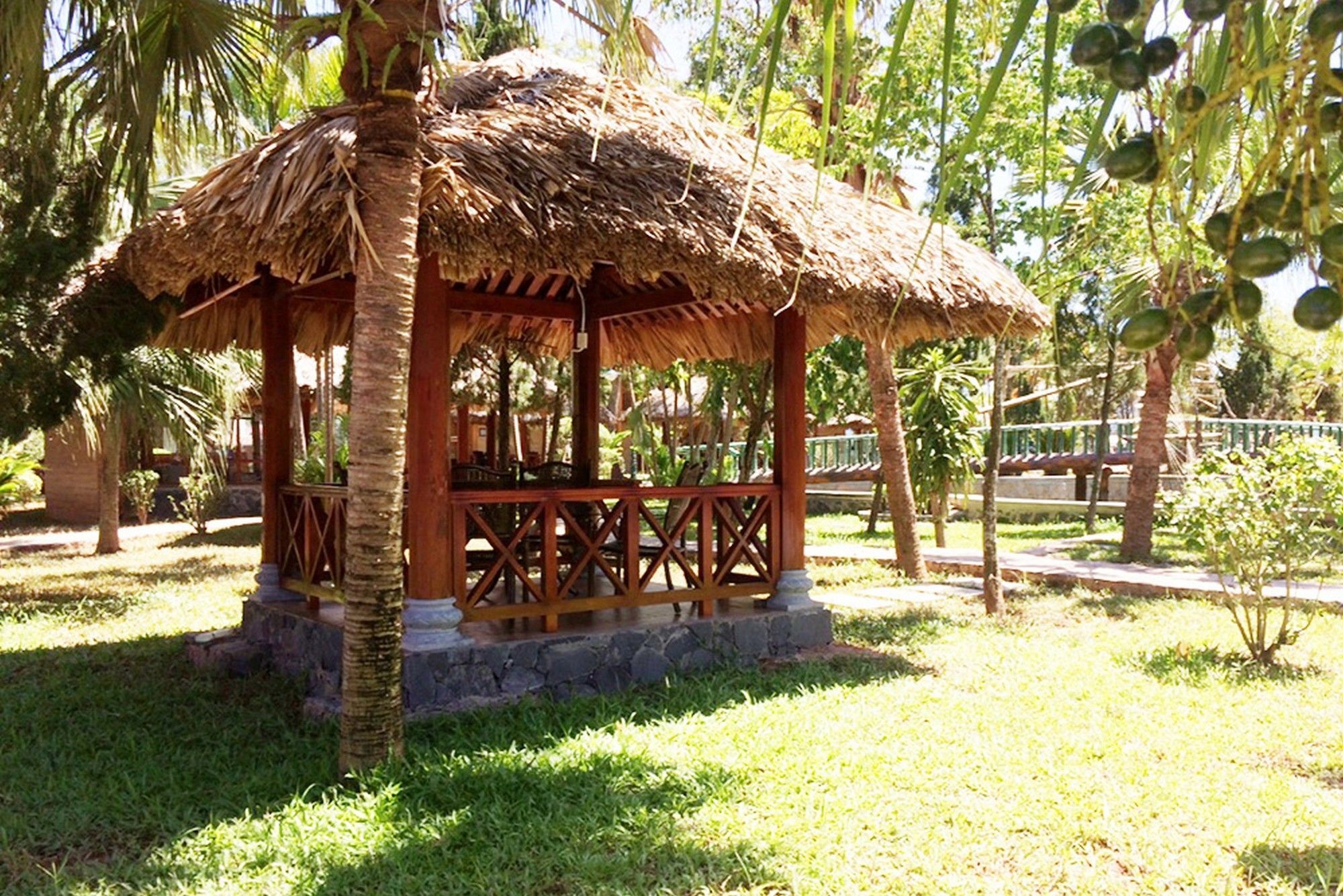 Hoa Binh Hotel Eksteriør billede